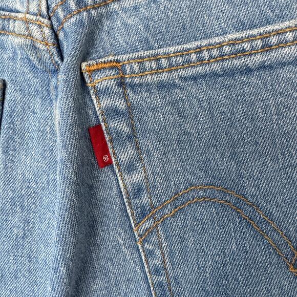 Levi's Ribcage Ankle Straight Button Fly Light Wash Jeans Size 27 - Picture 5 of 13